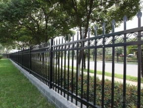 圍墻欄桿哪家好