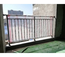 不銹鋼欄桿扶手的保養(yǎng)應(yīng)留意以下幾點(diǎn)