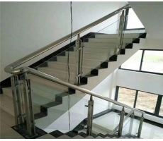 銅川不銹鋼欄桿的防范措施