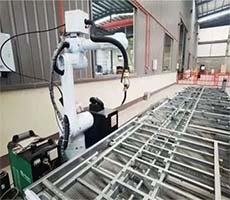 守初心攻堅克難 擔使命砥礪前行