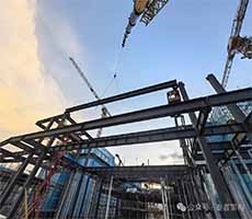 泰鑫鋼構(gòu)以"鋼鐵脊梁"鑄就人居標桿